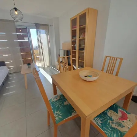 Alquilaencanarias-medano Martines Beachfront A * El Médano